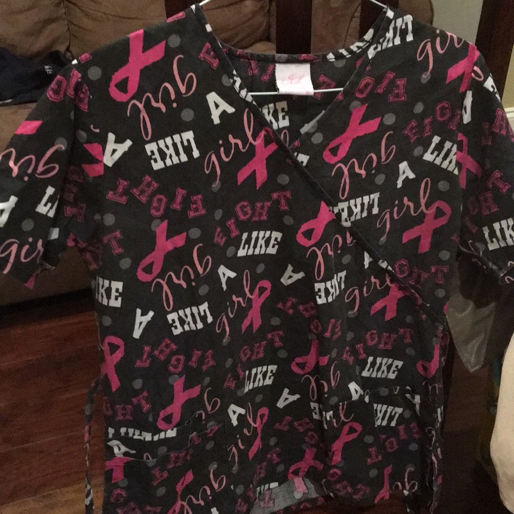 Scrub top